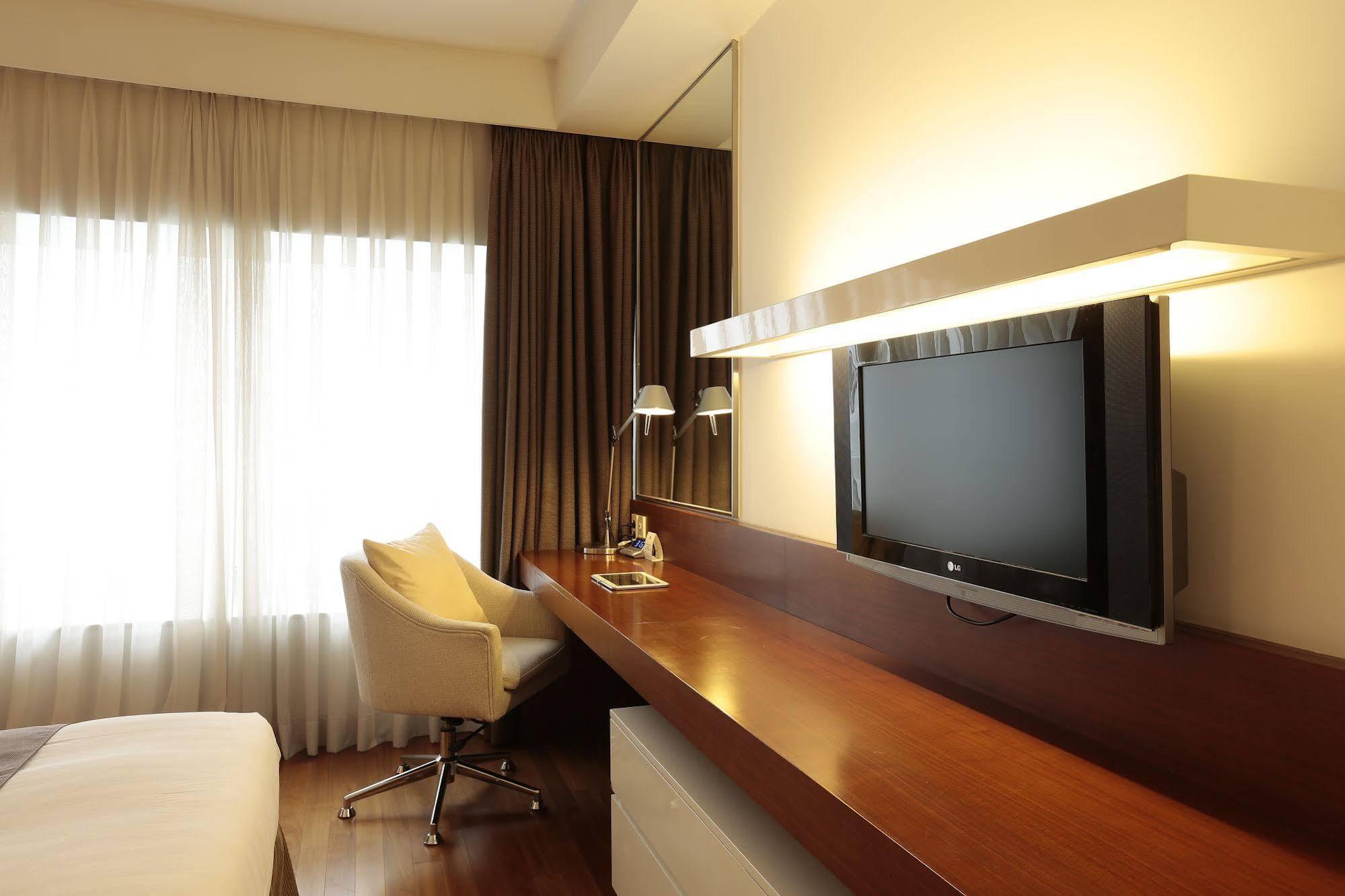 Hotel Kukdo Сеул Экстерьер фото